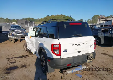 2021 Ford Bronco Sport Outer Banks из США, поврежденный, VIN 3FMCR9C65MRB04170